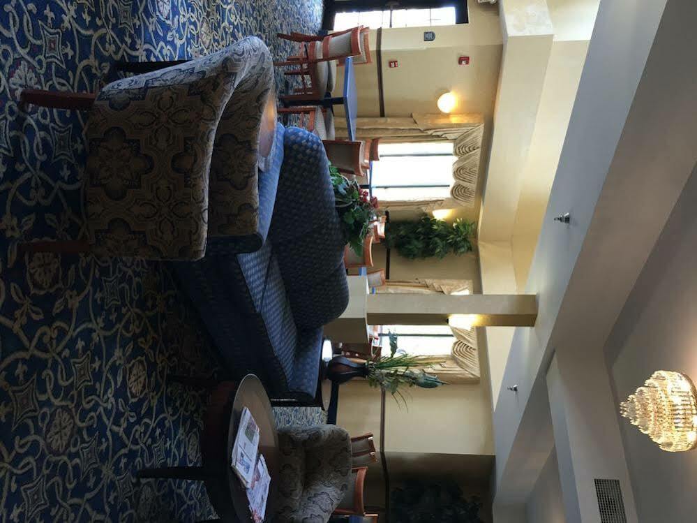 Holiday Inn Express Hotel & Suites Cleveland-Richfield By Ihg Brecksville Exterior foto